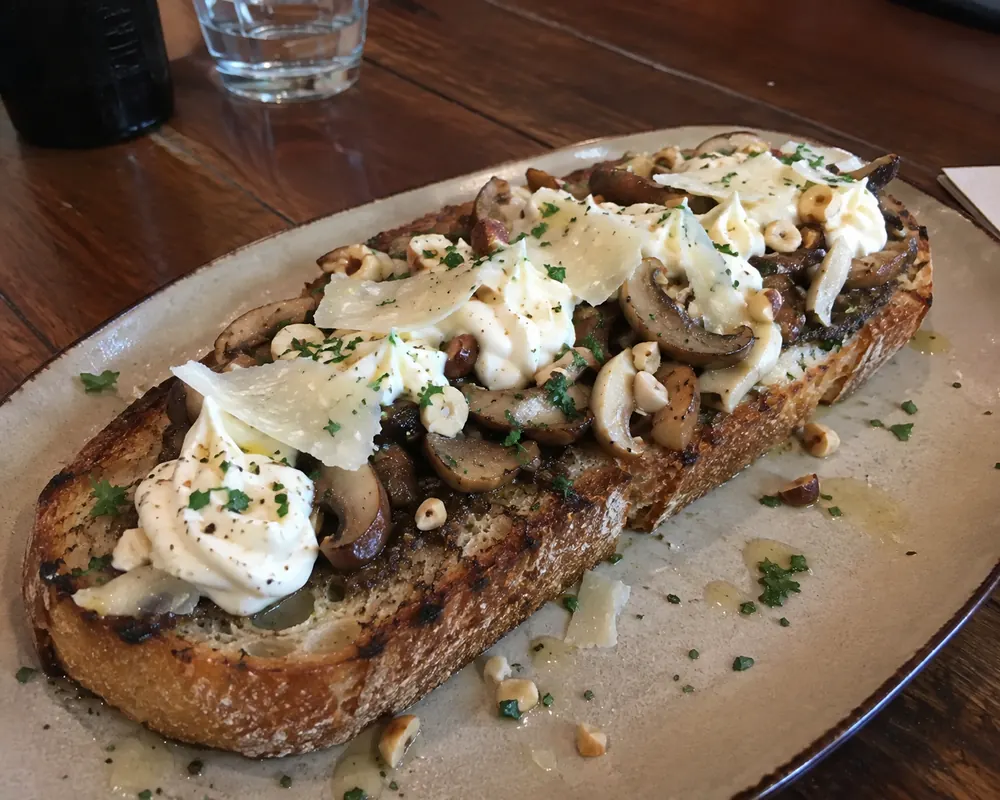 Bruschetta al Tartufo — La Dimora, cucina italiana